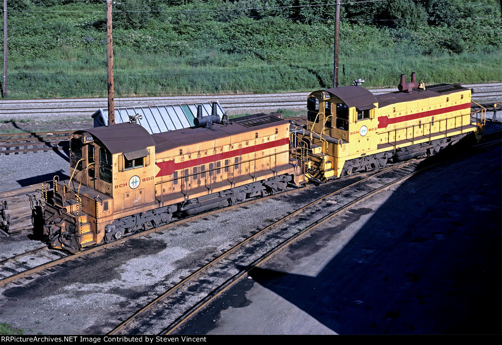 BC Hydro GMD SW900RS's #900 & #903 at "Kits" yard.